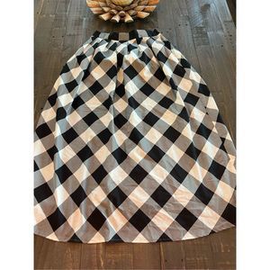 Talbots Petite Women Black & White Checkered Pattern A-line Midi Skirt Size 0p